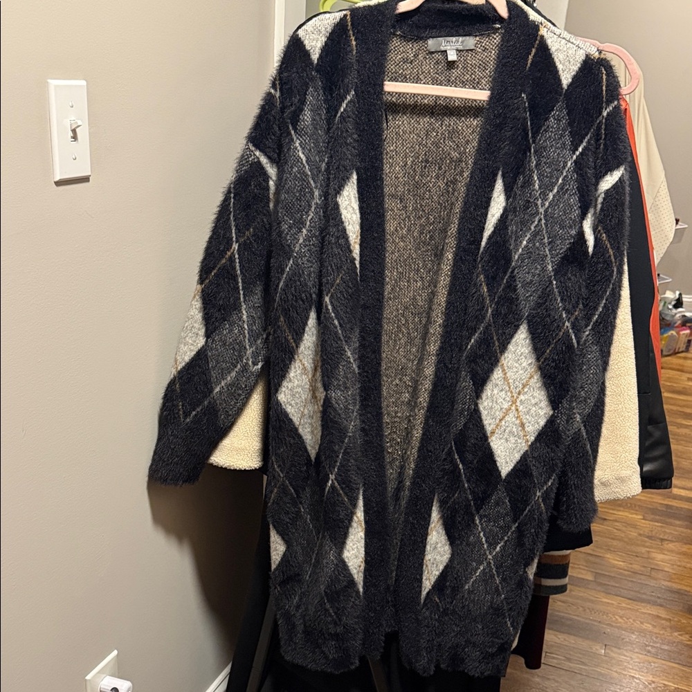 Elegant Black and Gray Argyle Cardigan